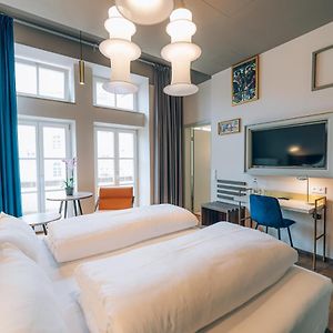 Deluxe Zimmer mit Kingsize-Bett
